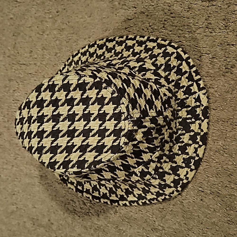 Sweet cakes womens fashion hat
